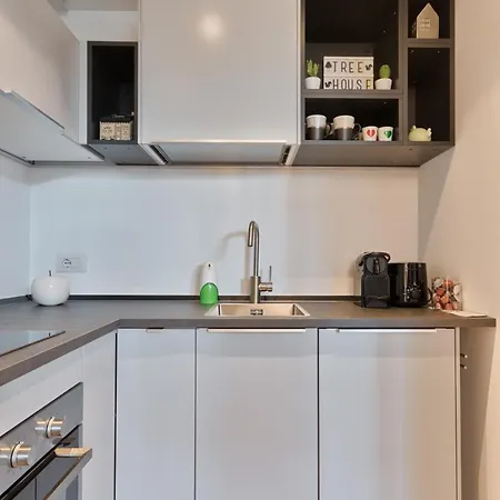 25 Verde Treehouse Apartment