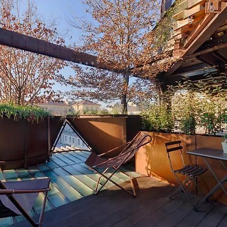 25 Verde Treehouse *